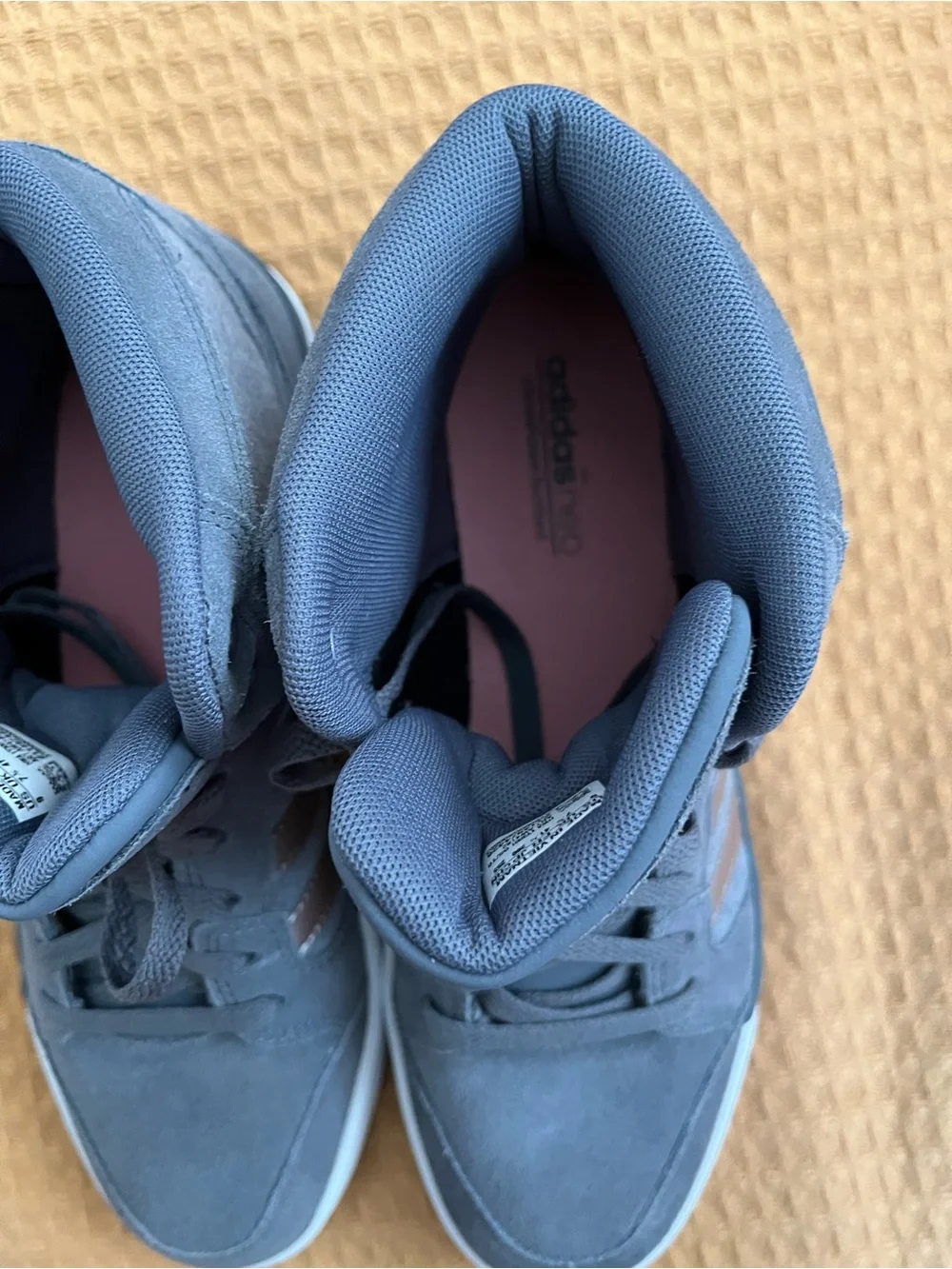 Adidas Woman’s Mid-Top Casual Sneakers in Charcoal Gray Never worn.